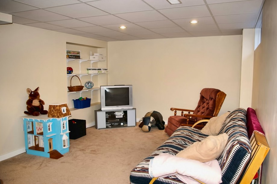 123 Design Drive - Family Room